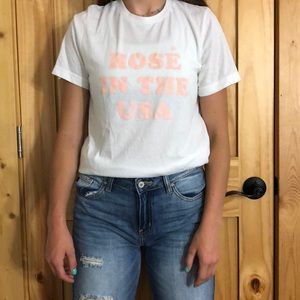 “Rosé in the USA” Tee!🤍💘